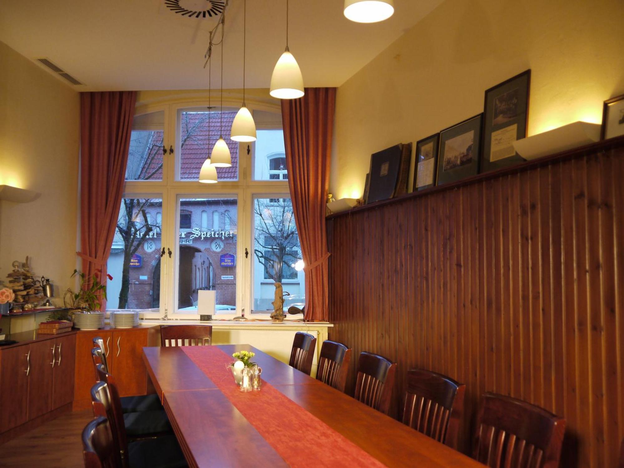 Restaurant & Hotel Вісмар Екстер'єр фото